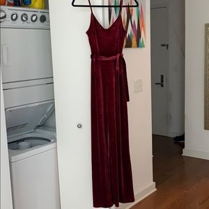NEVER WORN Forever21 Burgundy Velvet Jumpsuit